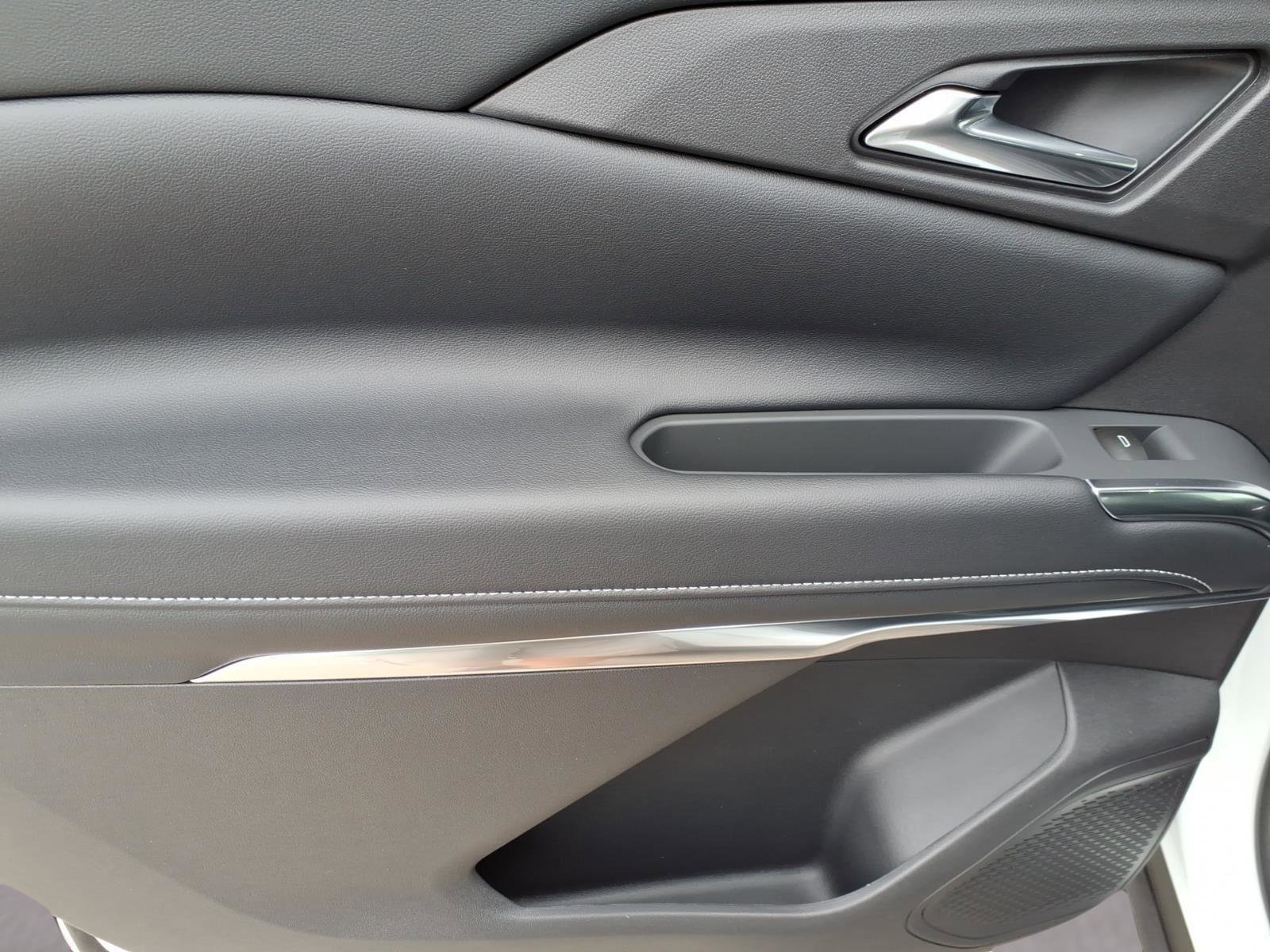 New 2026 Chevrolet Traverse LT image 10