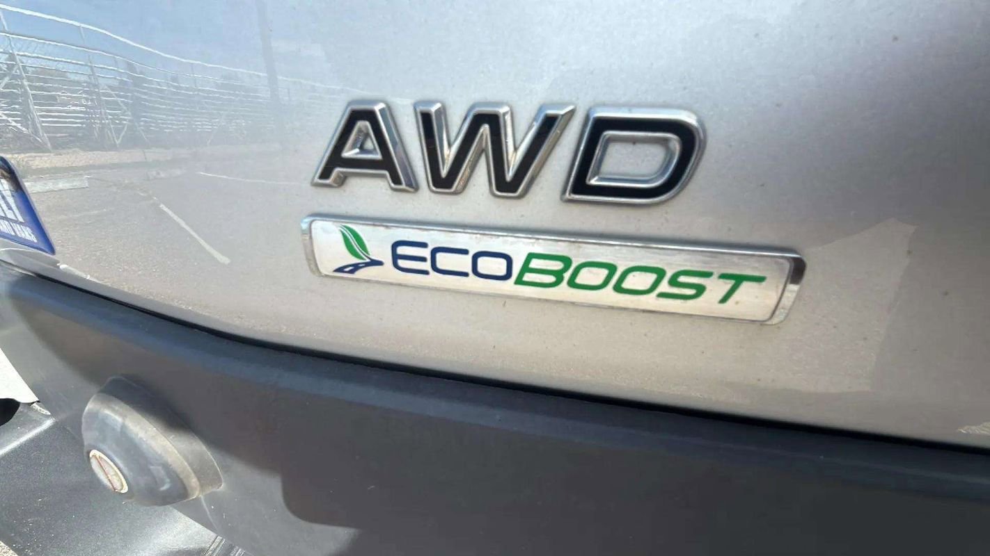 Used 2020 Ford Transit 250 Low Roof AWD image 19