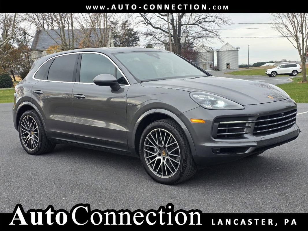 Used 2021 Porsche Cayenne E-Hybrid image 1