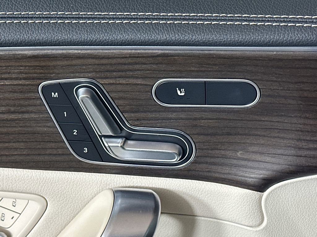 Certified 2025 Mercedes-Benz CLA 250 4MATIC image 11