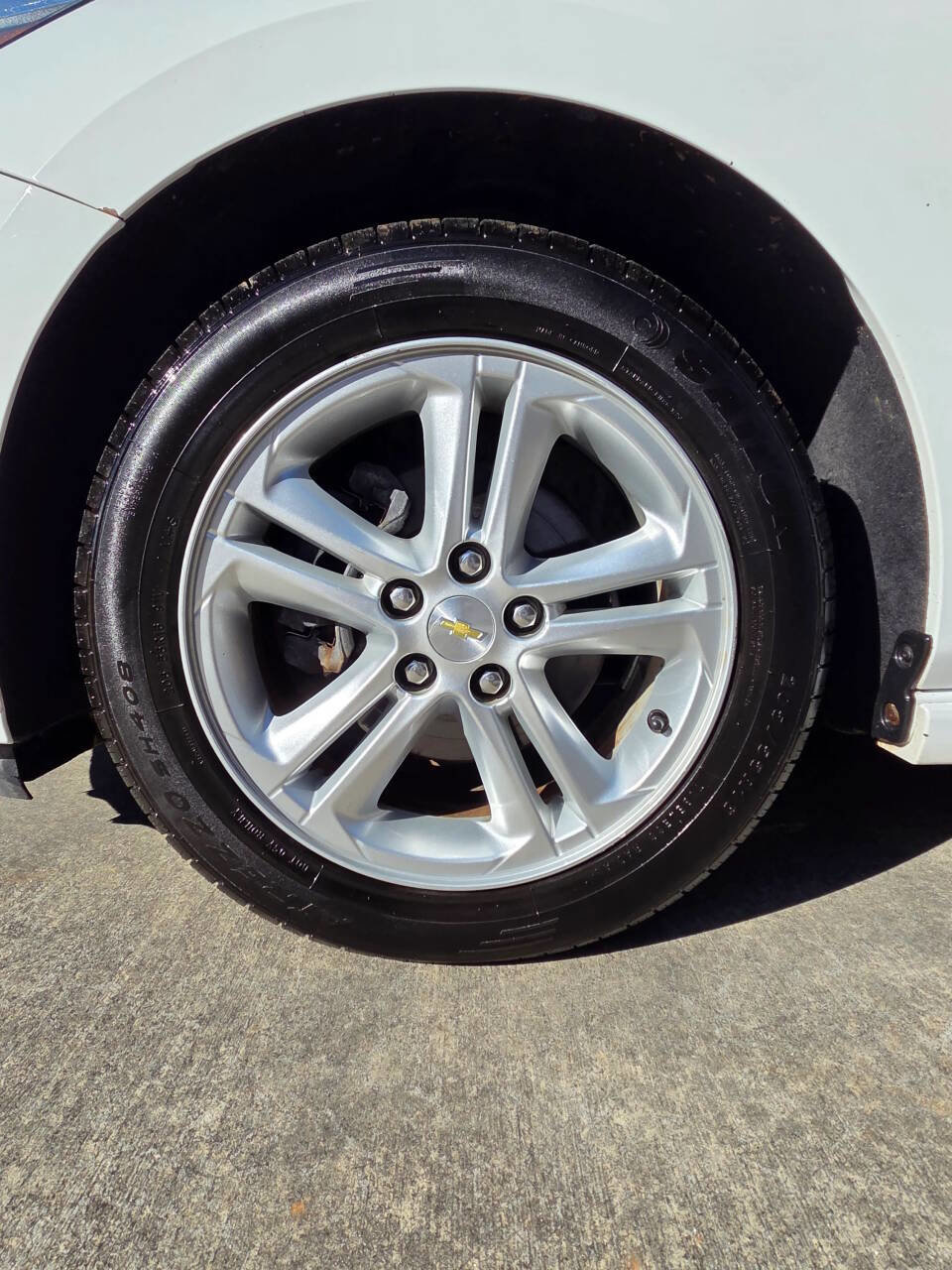 Used 2017 Chevrolet Cruze LT w/ Convenience Package image 30