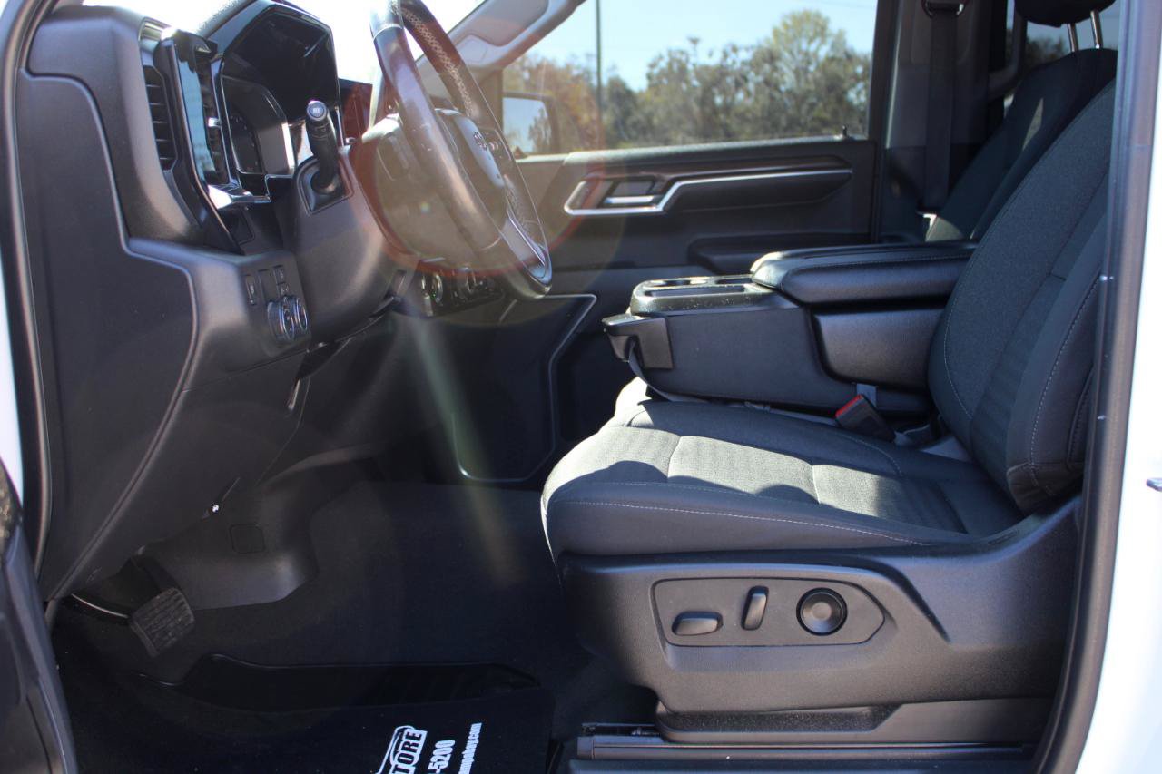 Used 2022 Chevrolet Silverado 1500 RST RWD image 14