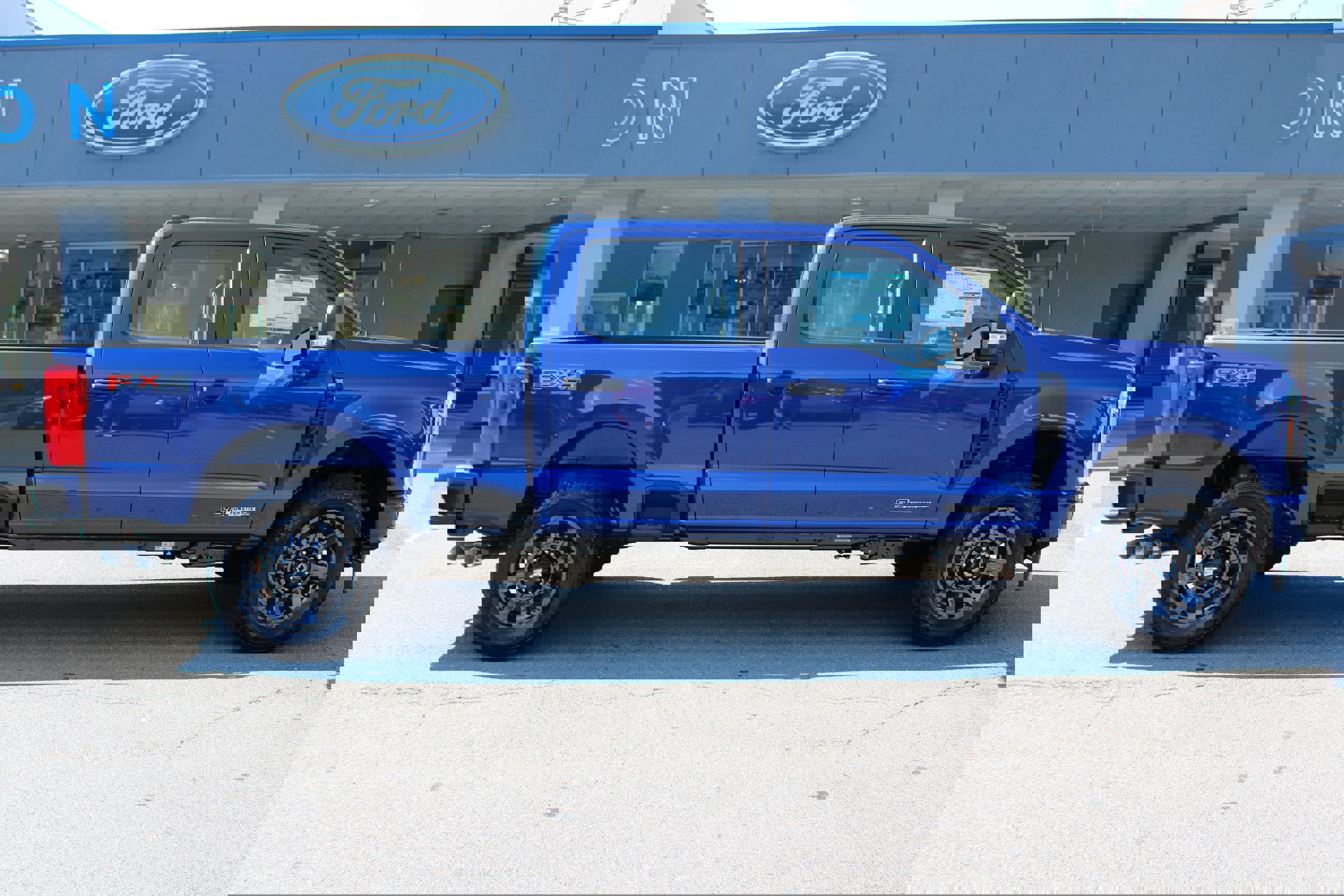 New 2026 Ford F250 XL image 2