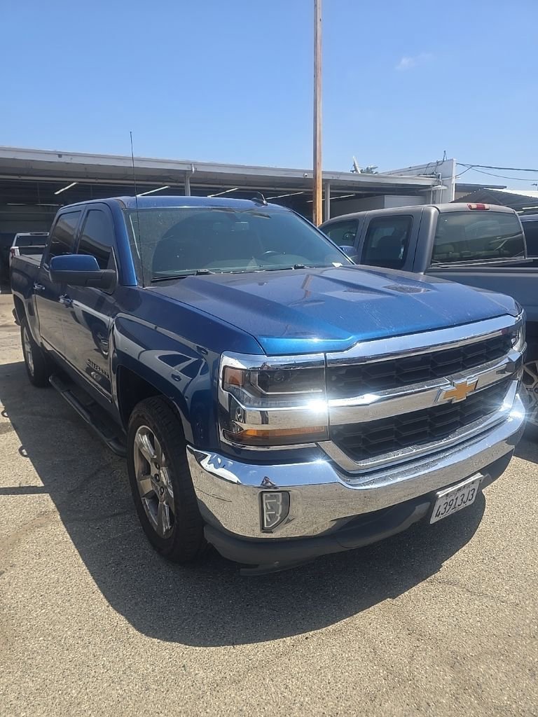 Used 2017 Chevrolet Silverado 1500 LT w/ All Star Edition RWD image 2