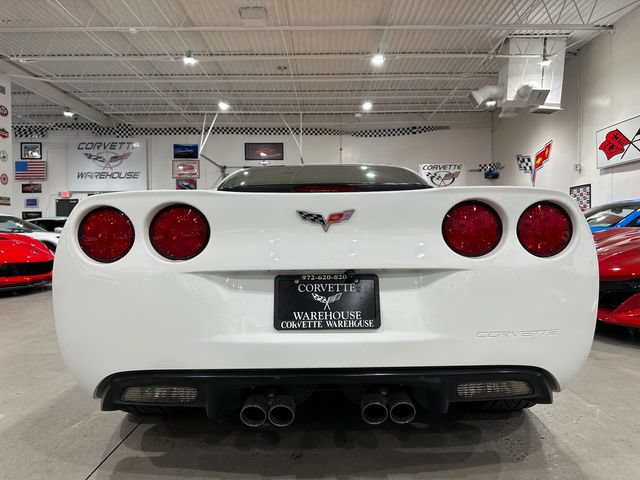 Used 2007 Chevrolet Corvette Coupe w/ Preferred Equipment Group RWD image 31