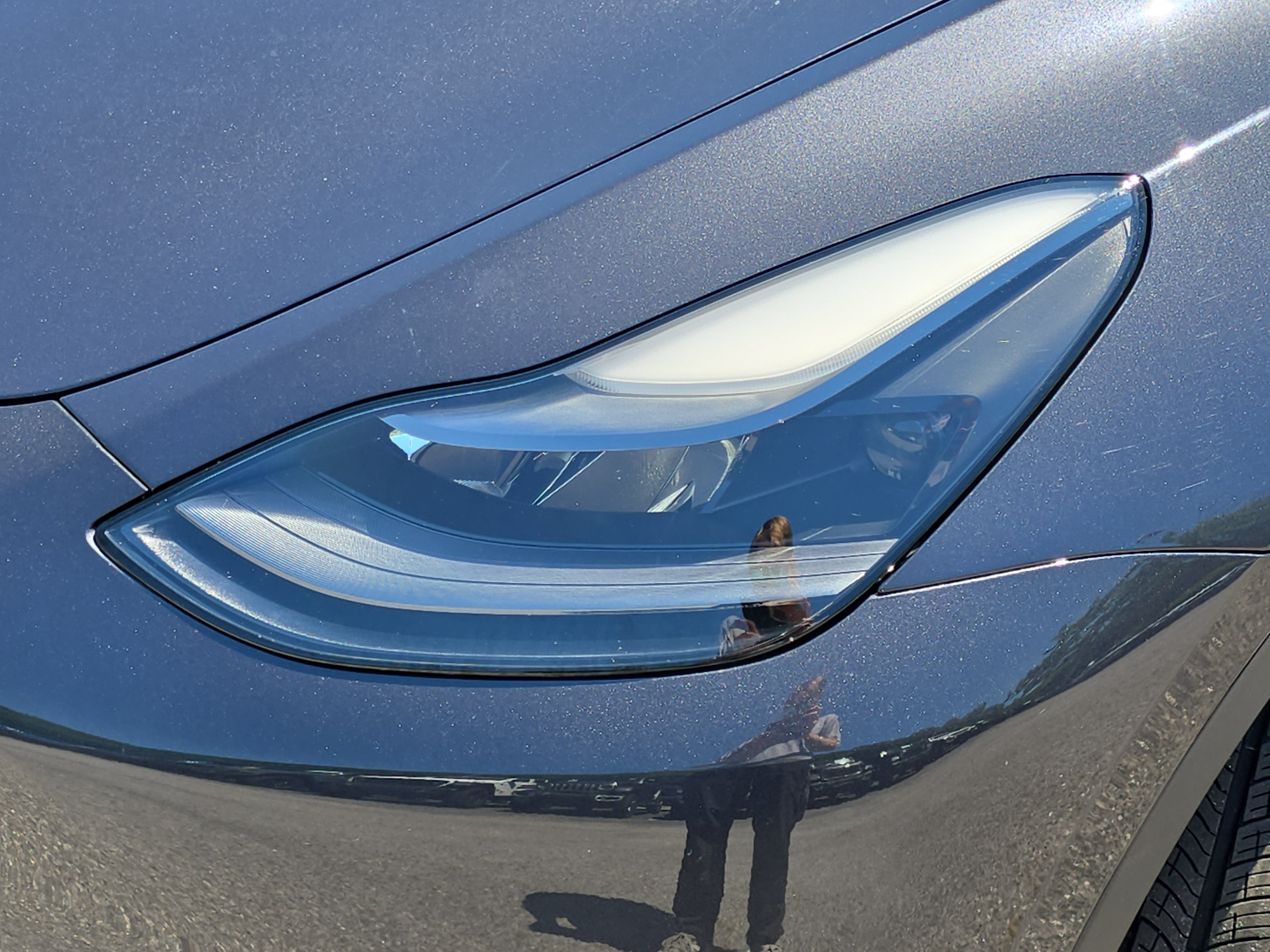 Used 2024 Tesla Model Y Long Range AWD/4WD image 32