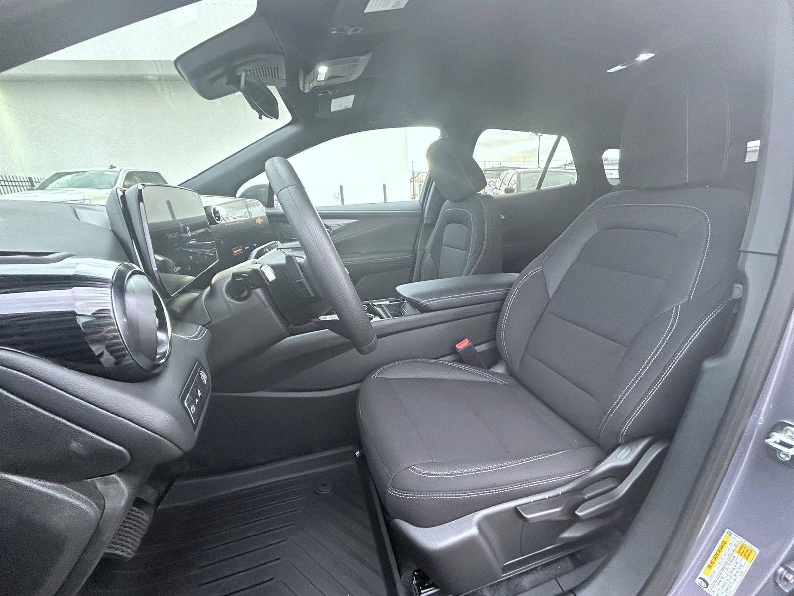 New 2026 Chevrolet Blazer EV LT image 10