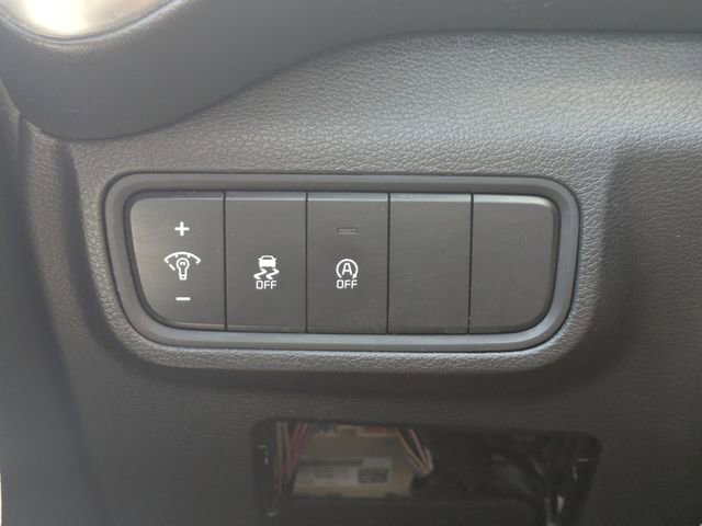 Used 2024 Kia Soul LX w/ Option Group 015 FWD image 22