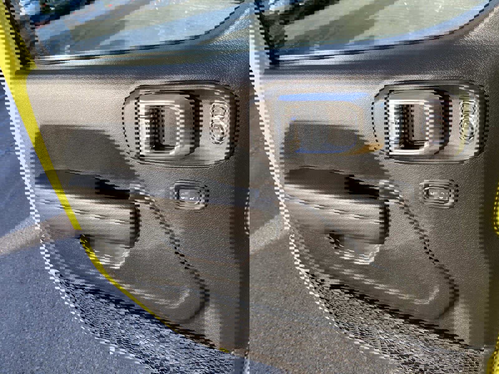 Certified 2023 Jeep Wrangler Willys image 21