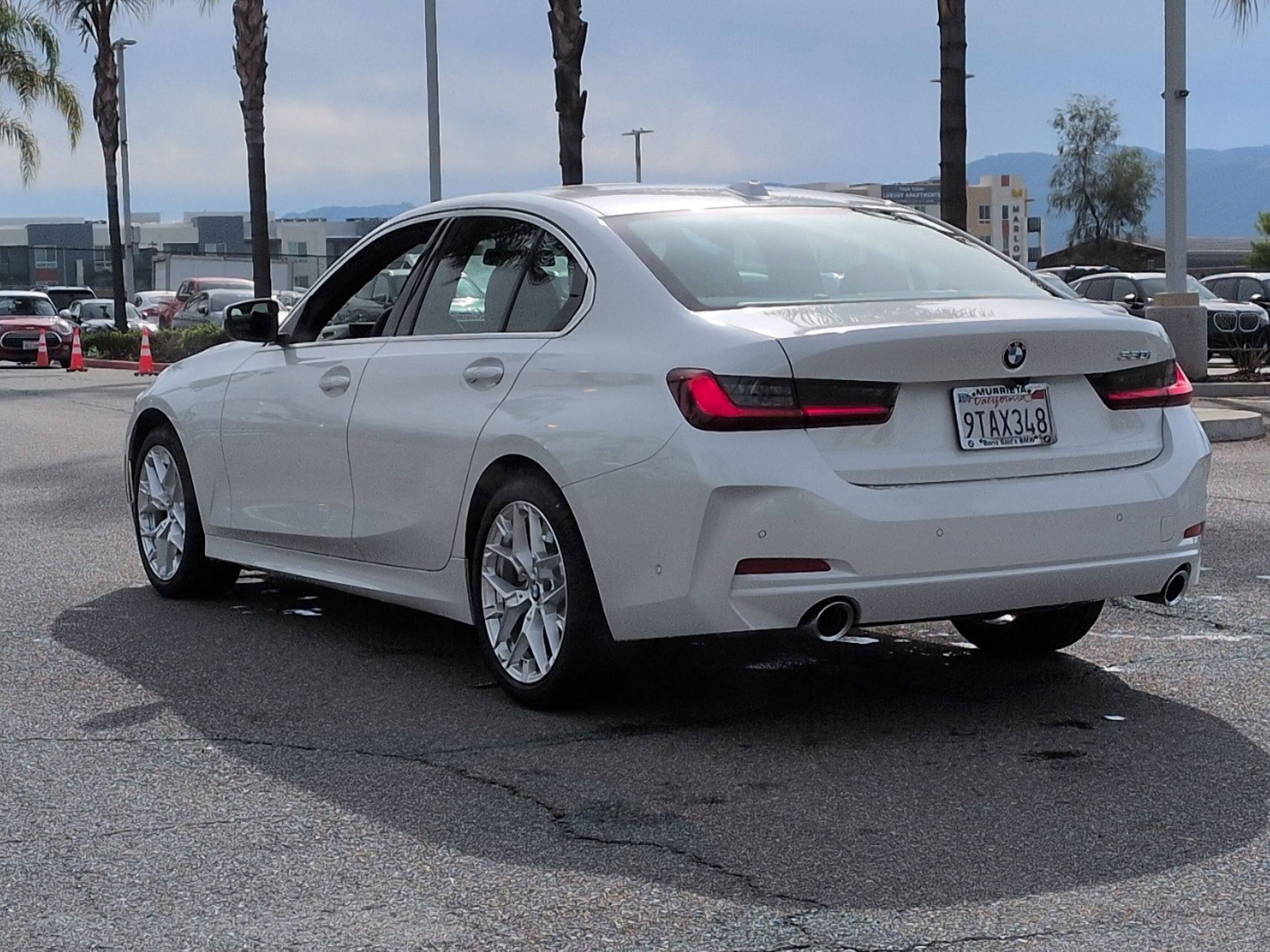 Used 2025 BMW 330i Sedan w/ Convenience Package RWD image 8