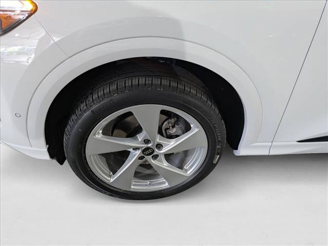 New 2025 Audi Q5 Premium w/ Premium Plus AWD/4WD image 10