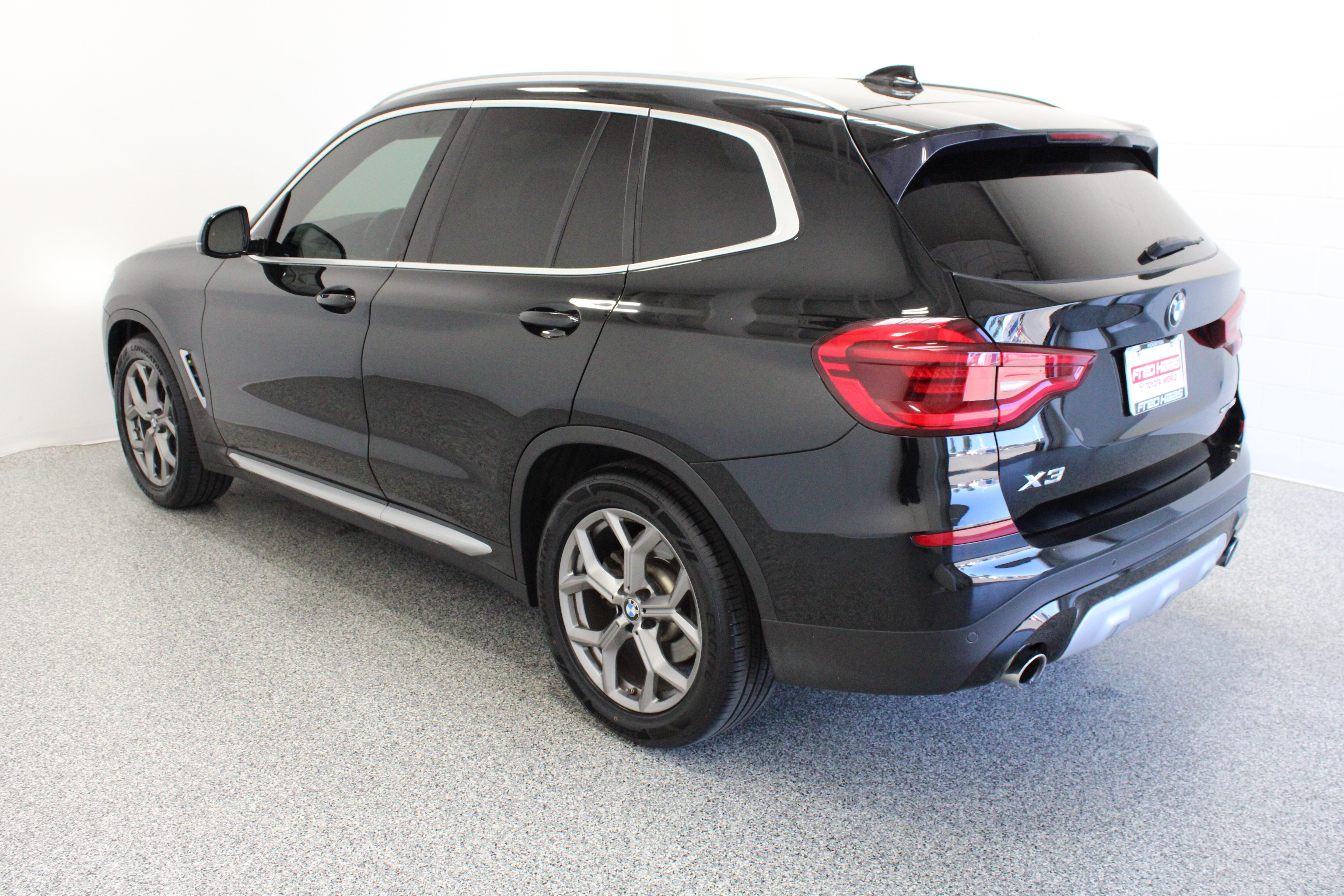 Used 2021 BMW X3 sDrive30i w/ Convenience Package RWD image 9