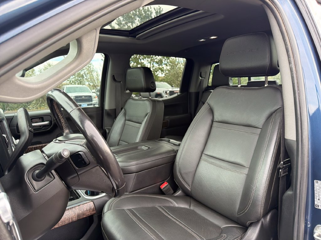 Used 2019 GMC Sierra 1500 Denali w/ Technology Package AWD/4WD image 3