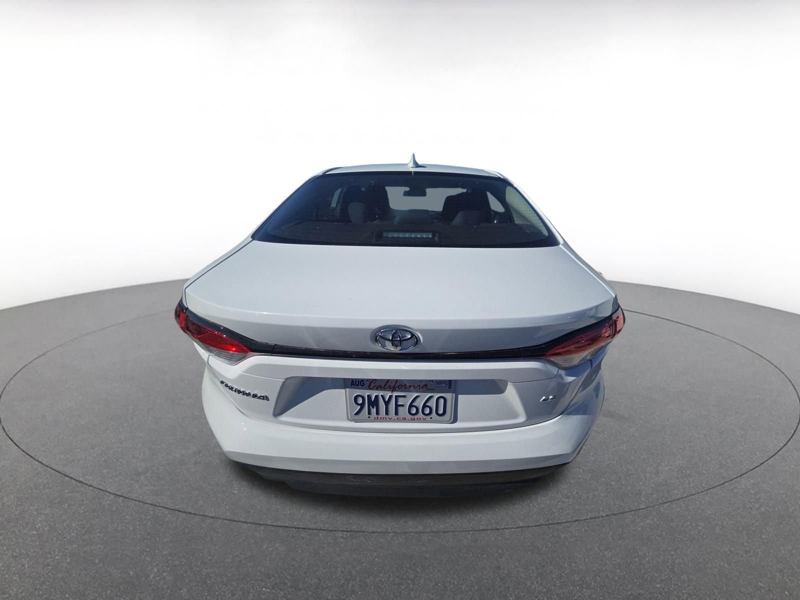 Used 2024 Toyota Corolla LE image 8