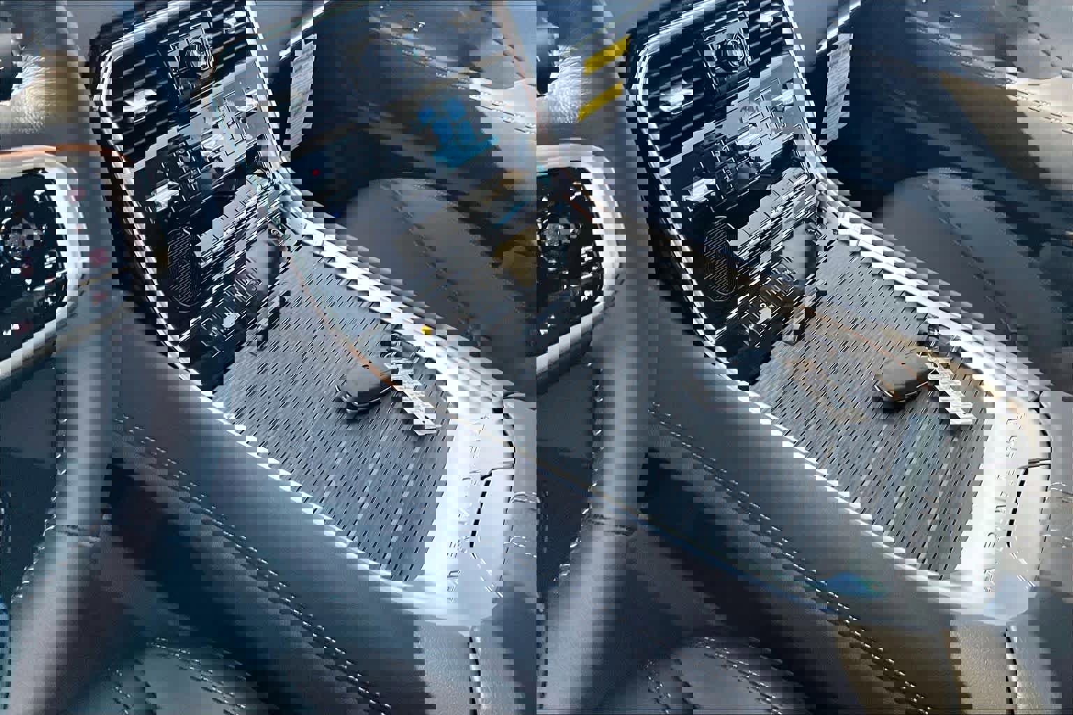 New 2026 Nissan Armada SV image 11