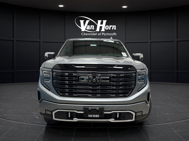 Used 2025 GMC Sierra 1500 Denali Ultimate AWD/4WD image 2