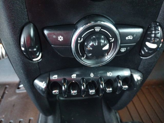 Used 2012 MINI Cooper S image 33