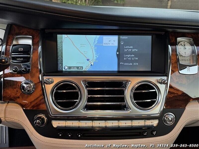 Used 2010 Rolls-Royce Ghost RWD image 33