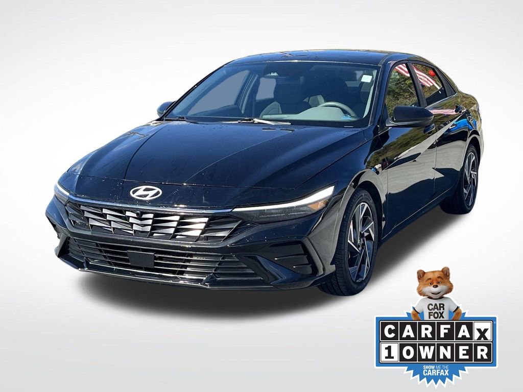 Used 2024 Hyundai Elantra SEL w/ Convenience Package image 8