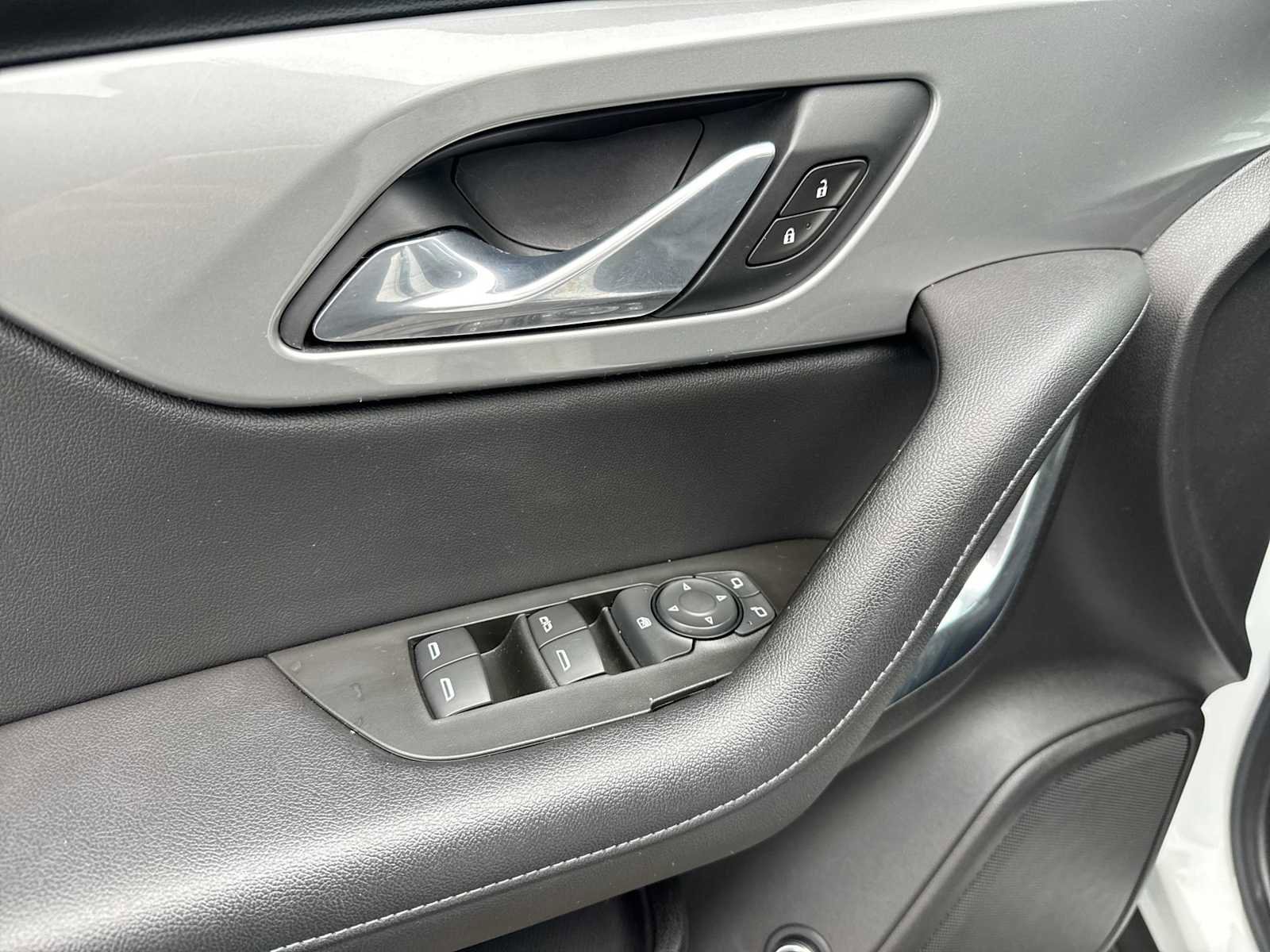 Used 2020 Chevrolet Blazer LT image 22