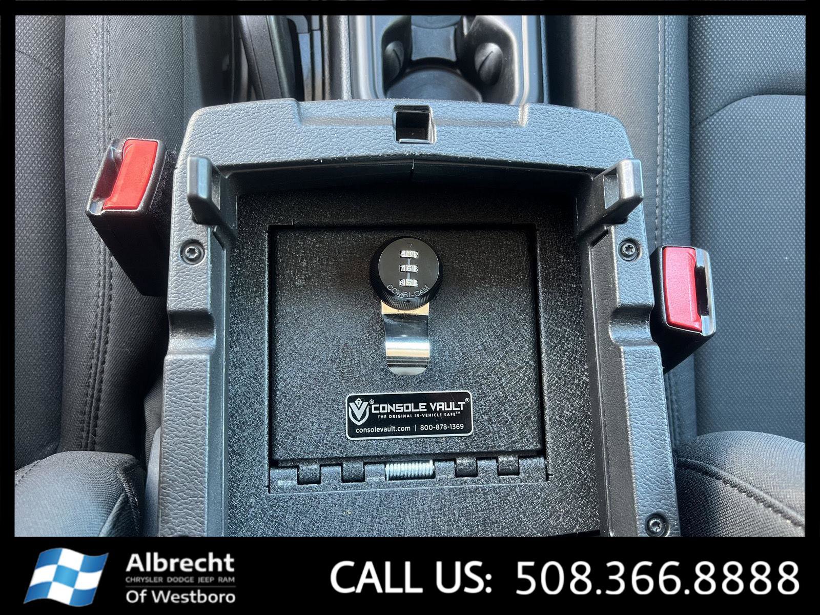 Used 2022 Jeep Gladiator Willys image 30