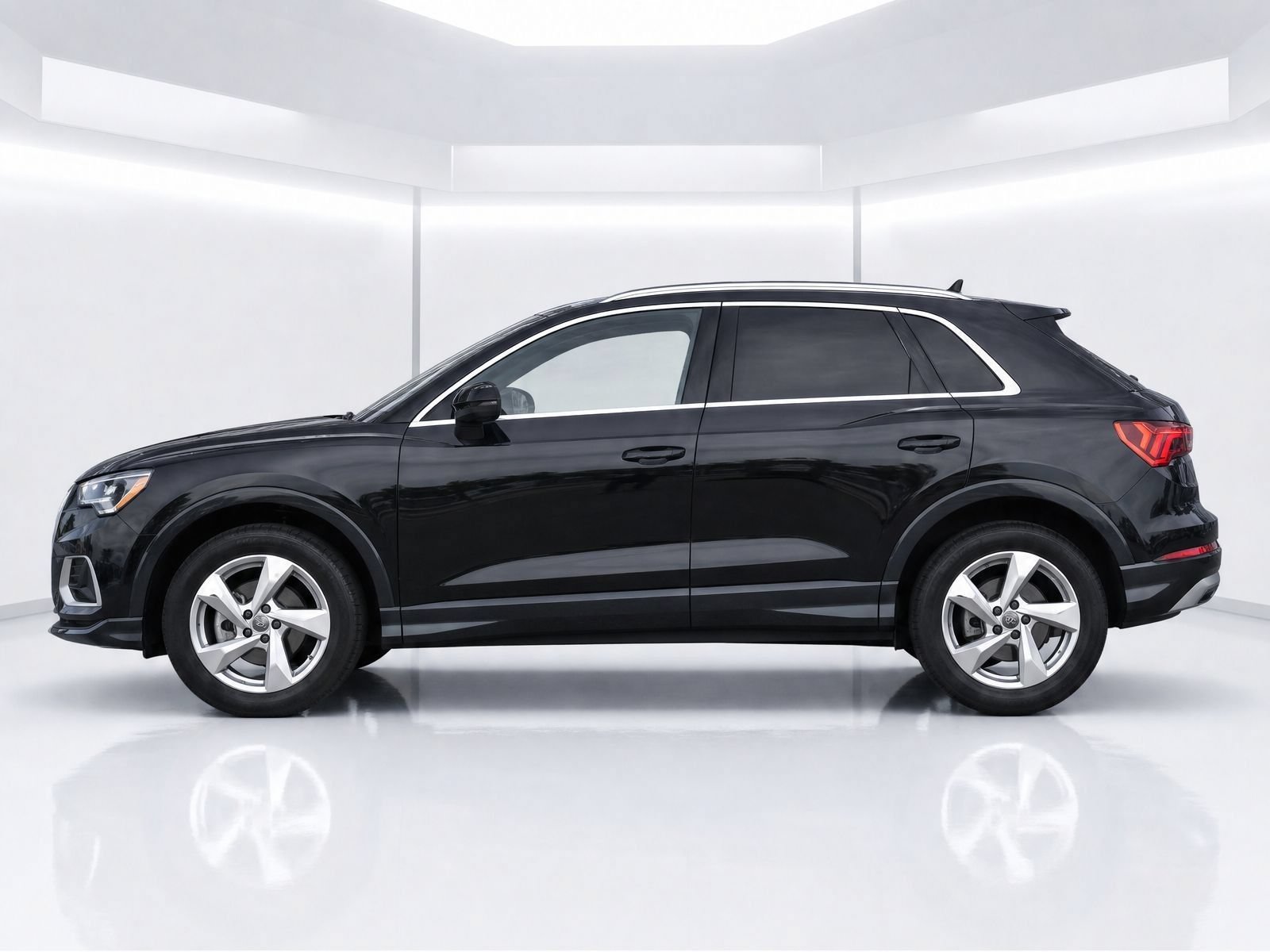 Used 2020 Audi Q3 2.0T Premium w/ Convenience Package AWD/4WD video 2