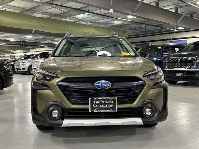 Used 2023 Subaru Outback Limited AWD/4WD image 6