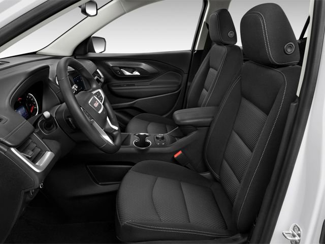 Used 2023 GMC Terrain SLT w/ Tech Package FWD image 10