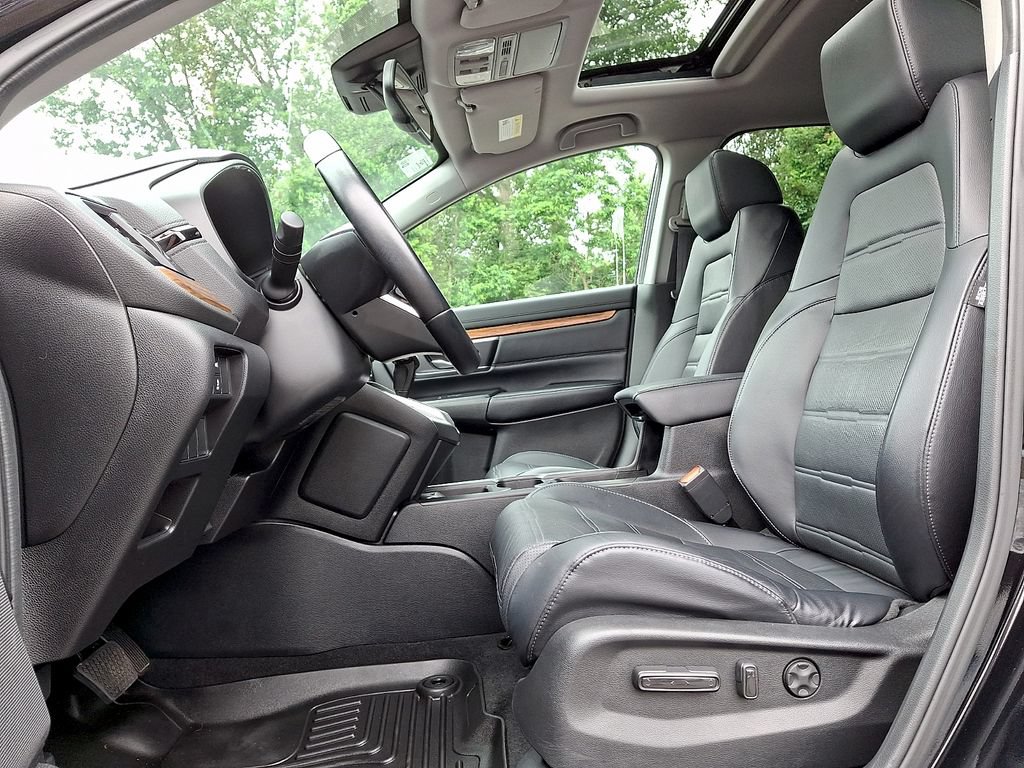 Used 2018 Honda CR-V Touring image 13