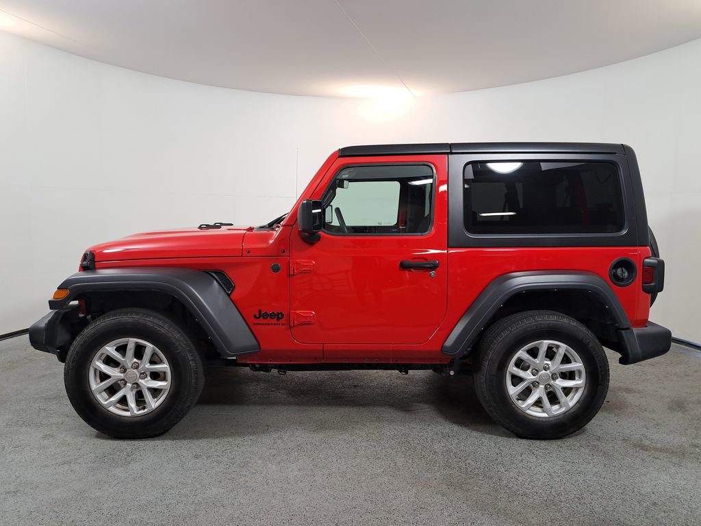 Used 2023 Jeep Wrangler Sport S image 4
