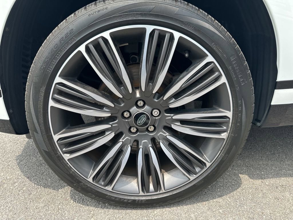 Used 2022 Land Rover Range Rover Velar R-Dynamic S image 22