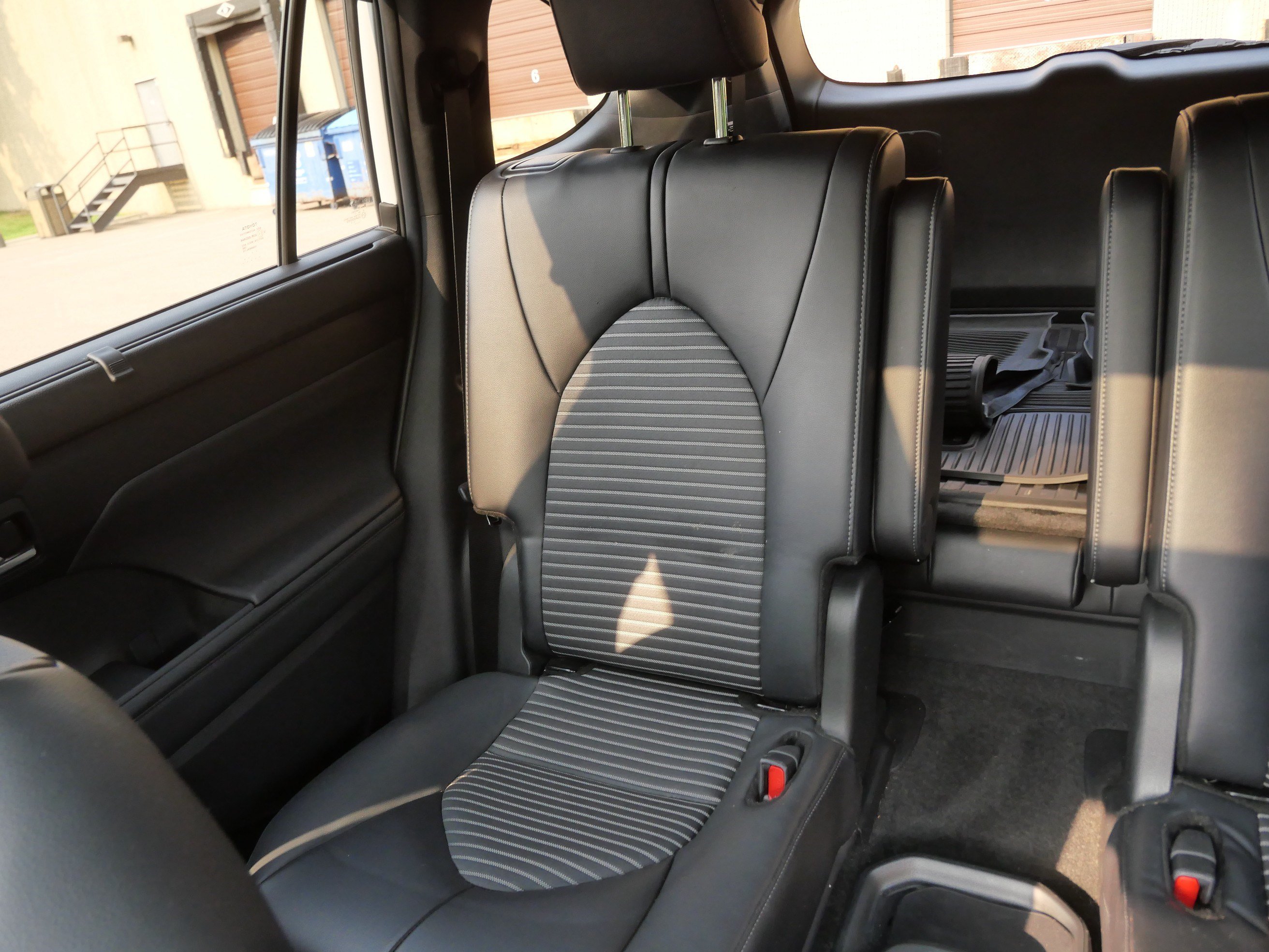 Certified 2024 Toyota Highlander XSE AWD/4WD image 12