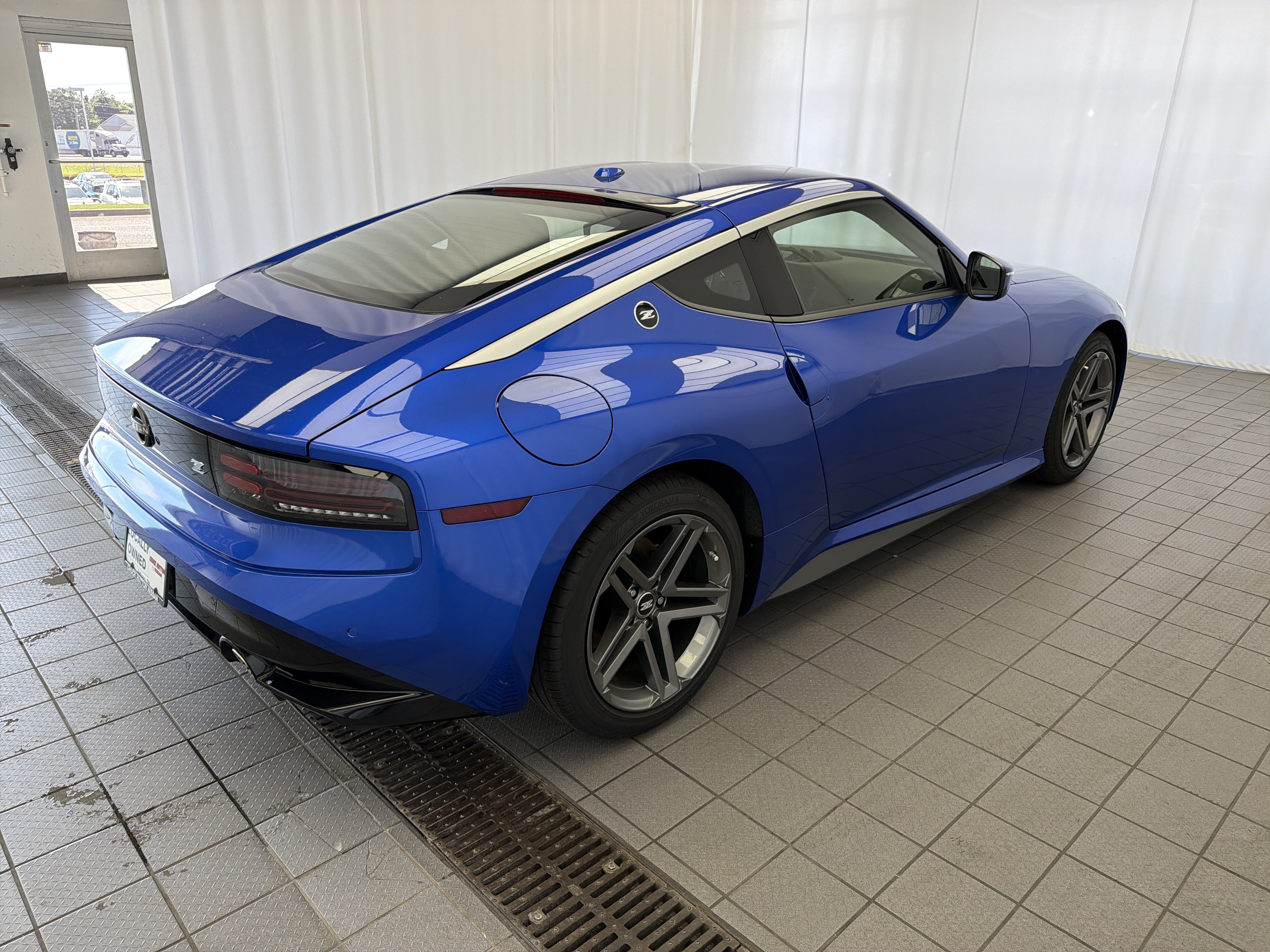 Used 2026 Nissan Z Sport w/ Floor Mat Package RWD image 4
