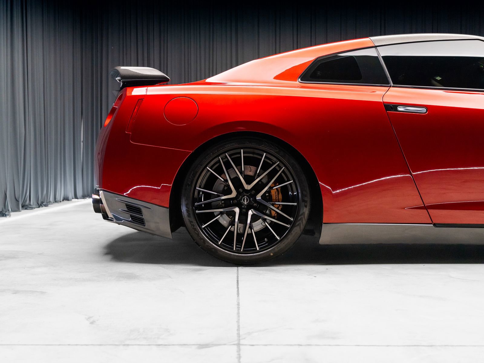 Used 2014 Nissan GT-R Premium AWD/4WD image 33