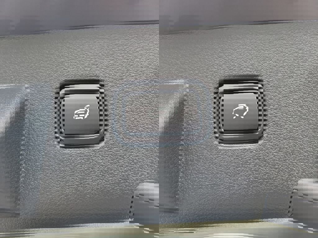 New 2026 Kia Sportage EX w/ EX Panoramic Sunroof Package image 15