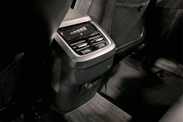 Certified 2023 Volvo XC90 B5 Core w/ Protection Package Premier image 35