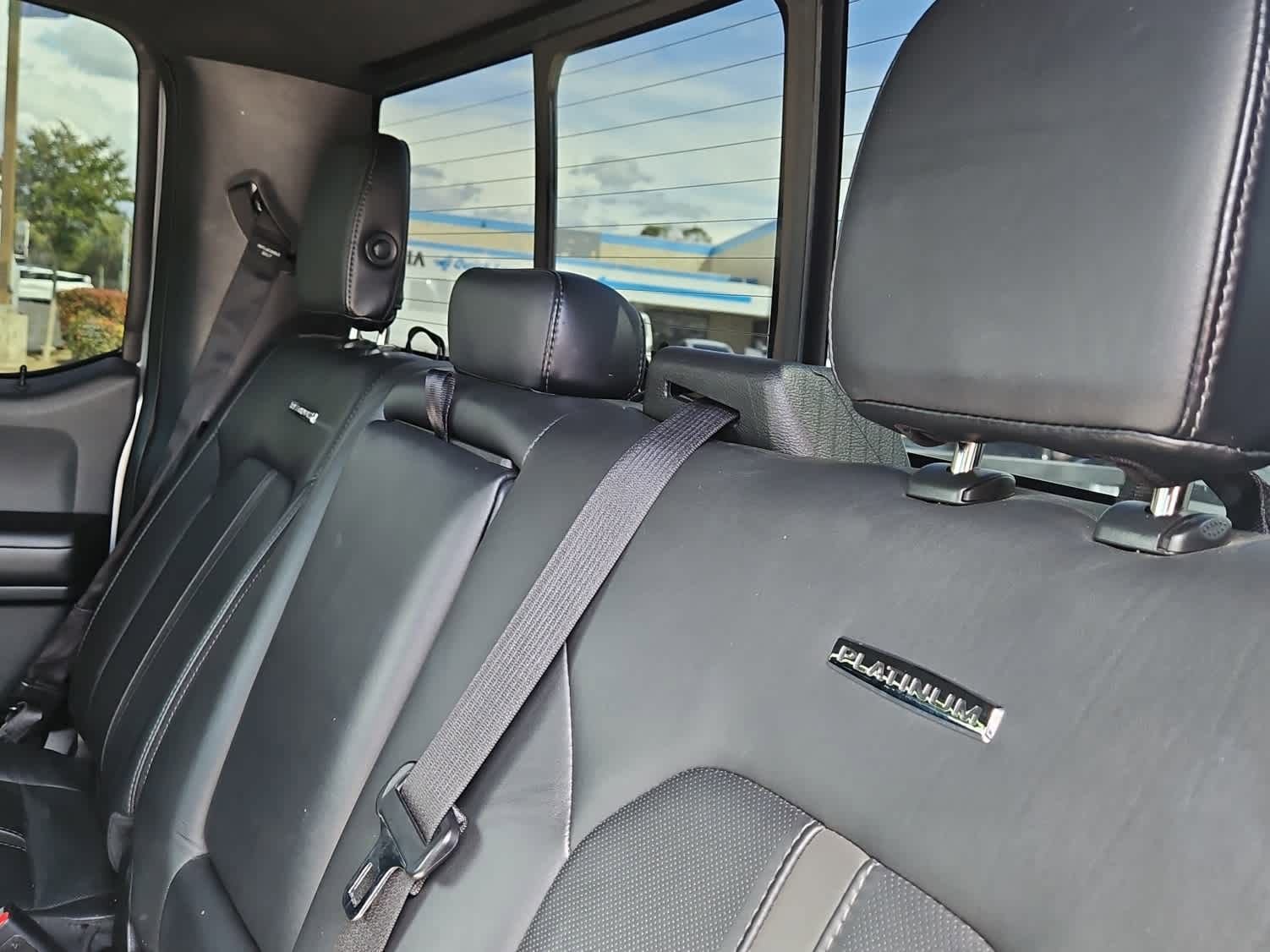 Used 2016 Ford F150 Platinum w/ Equipment Group 701A Luxury image 12