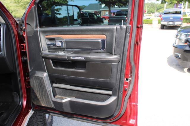 Used 2018 RAM 2500 Laramie AWD/4WD image 32