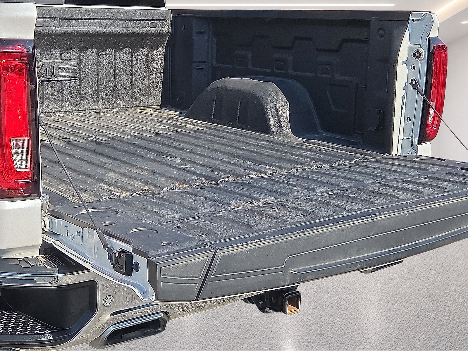 Certified 2022 GMC Sierra 1500 SLT AWD/4WD image 18