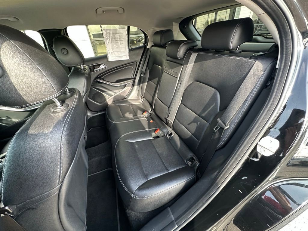 Used 2015 Mercedes-Benz GLA 250 image 22