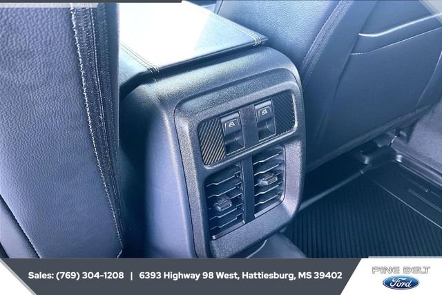 Used 2025 Ford Bronco Outer Banks image 23