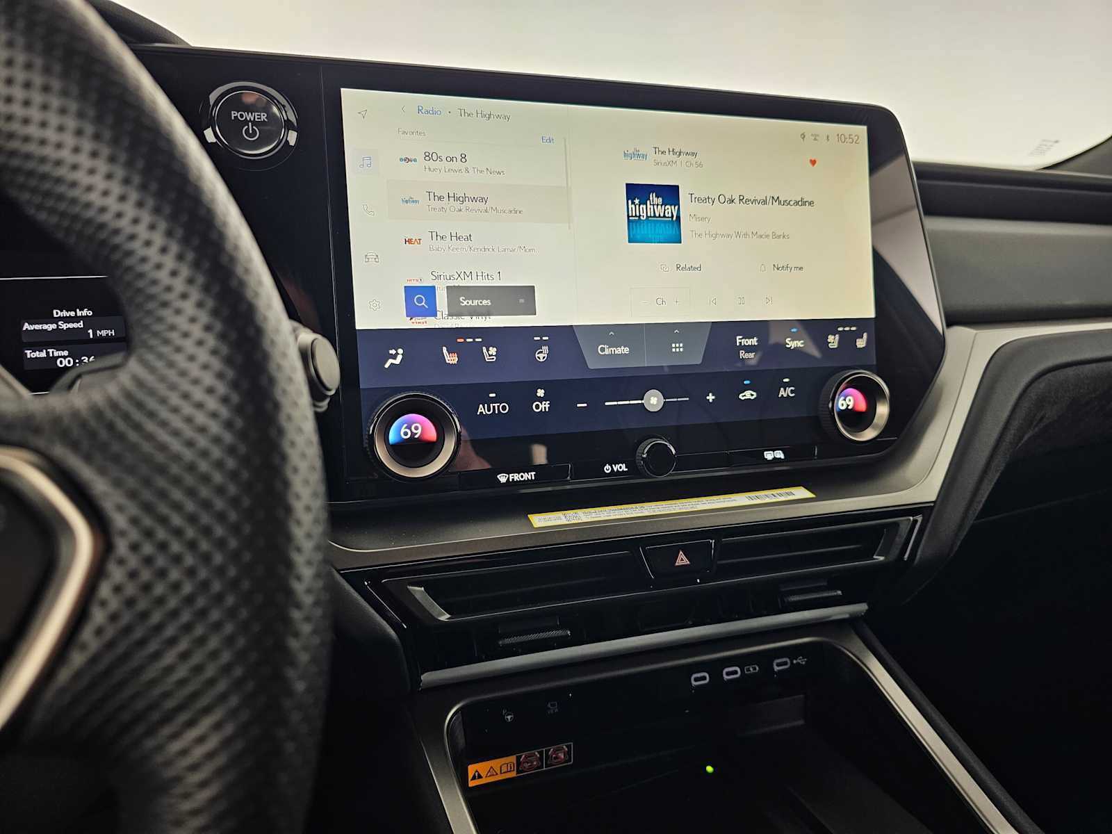 Certified 2025 Lexus TX 500h AWD w/ Technology Package image 27