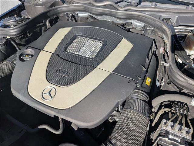Used 2010 Mercedes-Benz E 350 Sedan image 21