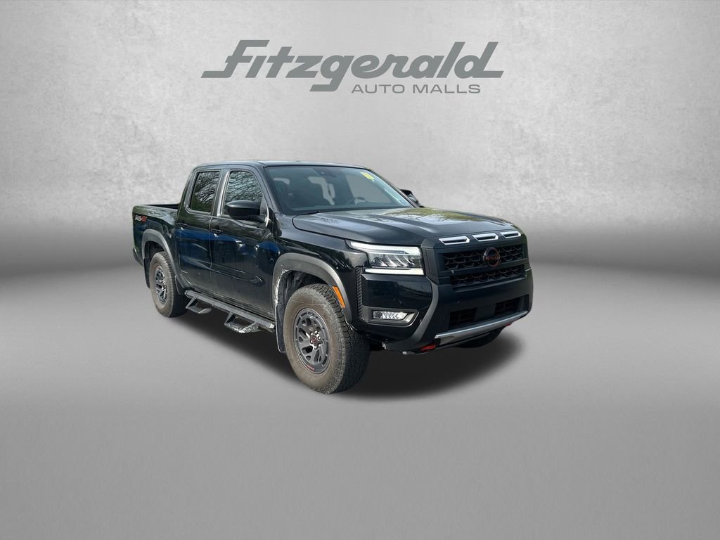 Used 2025 Nissan Frontier PRO-4X image 1