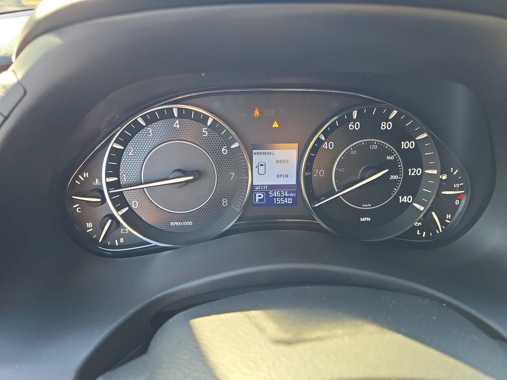 Used 2020 Nissan Armada Platinum w/ Platinum Reserve Package AWD/4WD image 17