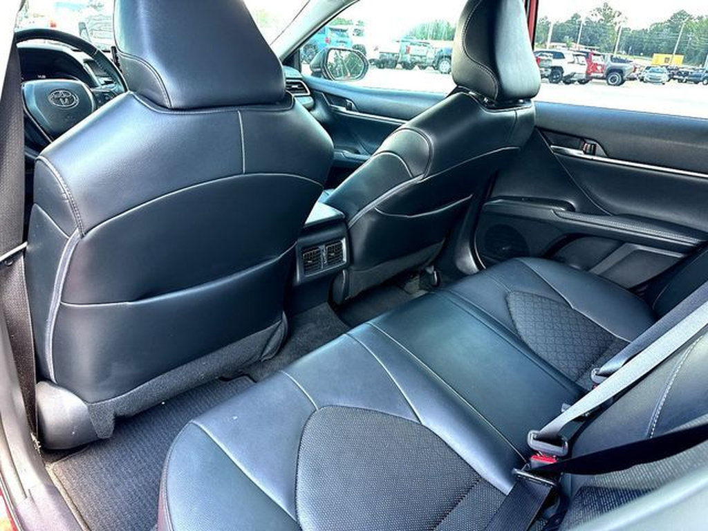 Certified 2022 Toyota Camry XSE FWD image 19