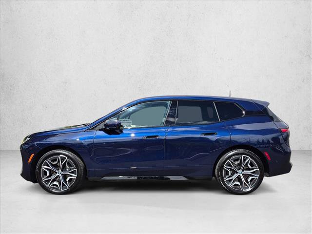 Used 2026 BMW iX xDrive45 AWD/4WD image 9