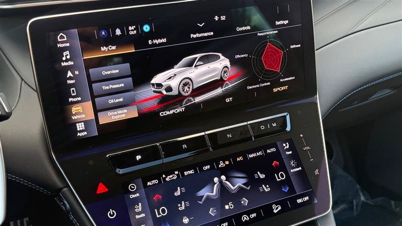 Used 2023 Maserati Grecale Modena AWD/4WD image 28
