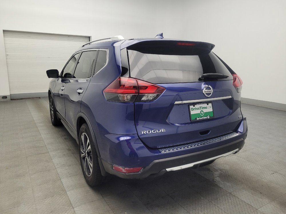 Used 2019 Nissan Rogue SV w/ Sun & Sound Touring Package FWD image 5