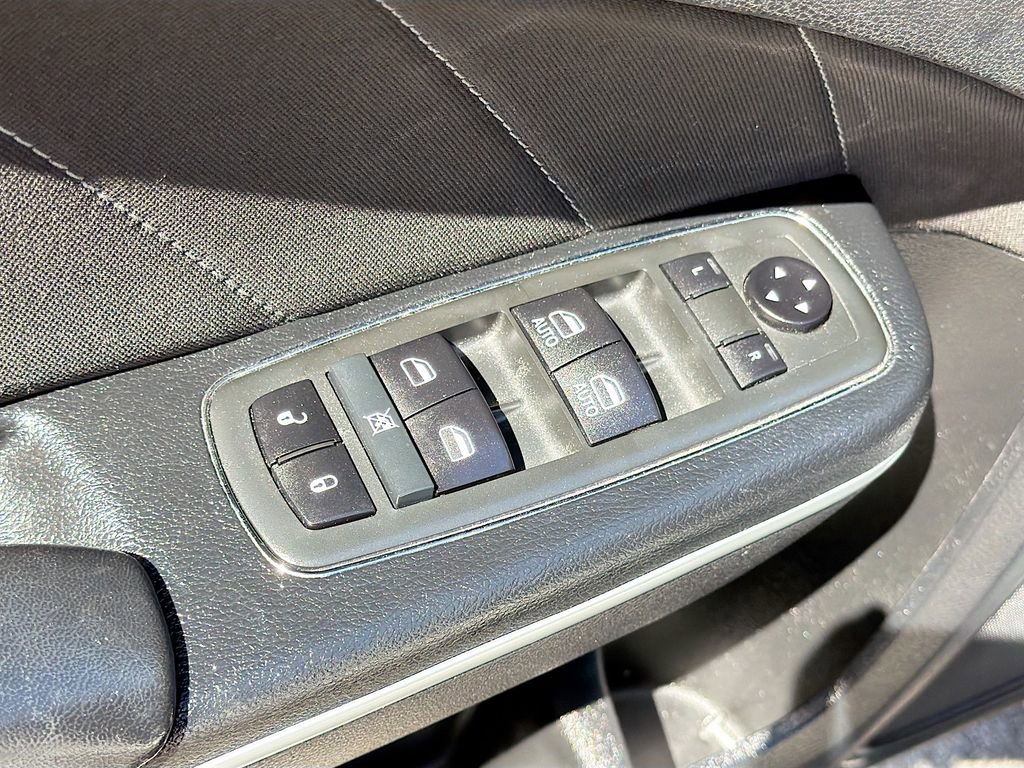 Used 2020 Dodge Charger GT image 17